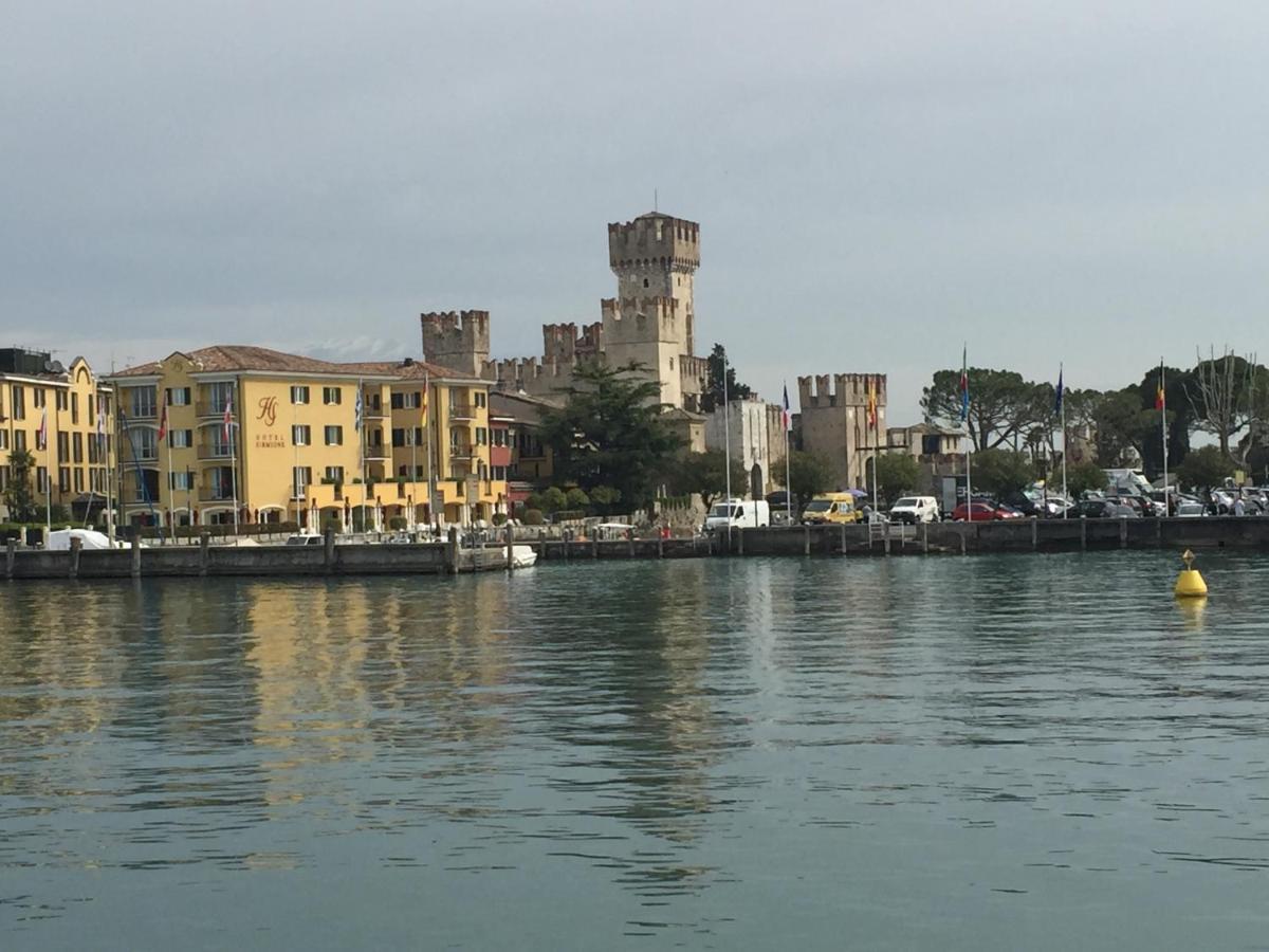 Monte Maino Bed & Breakfast Desenzano del Garda Zewnętrze zdjęcie